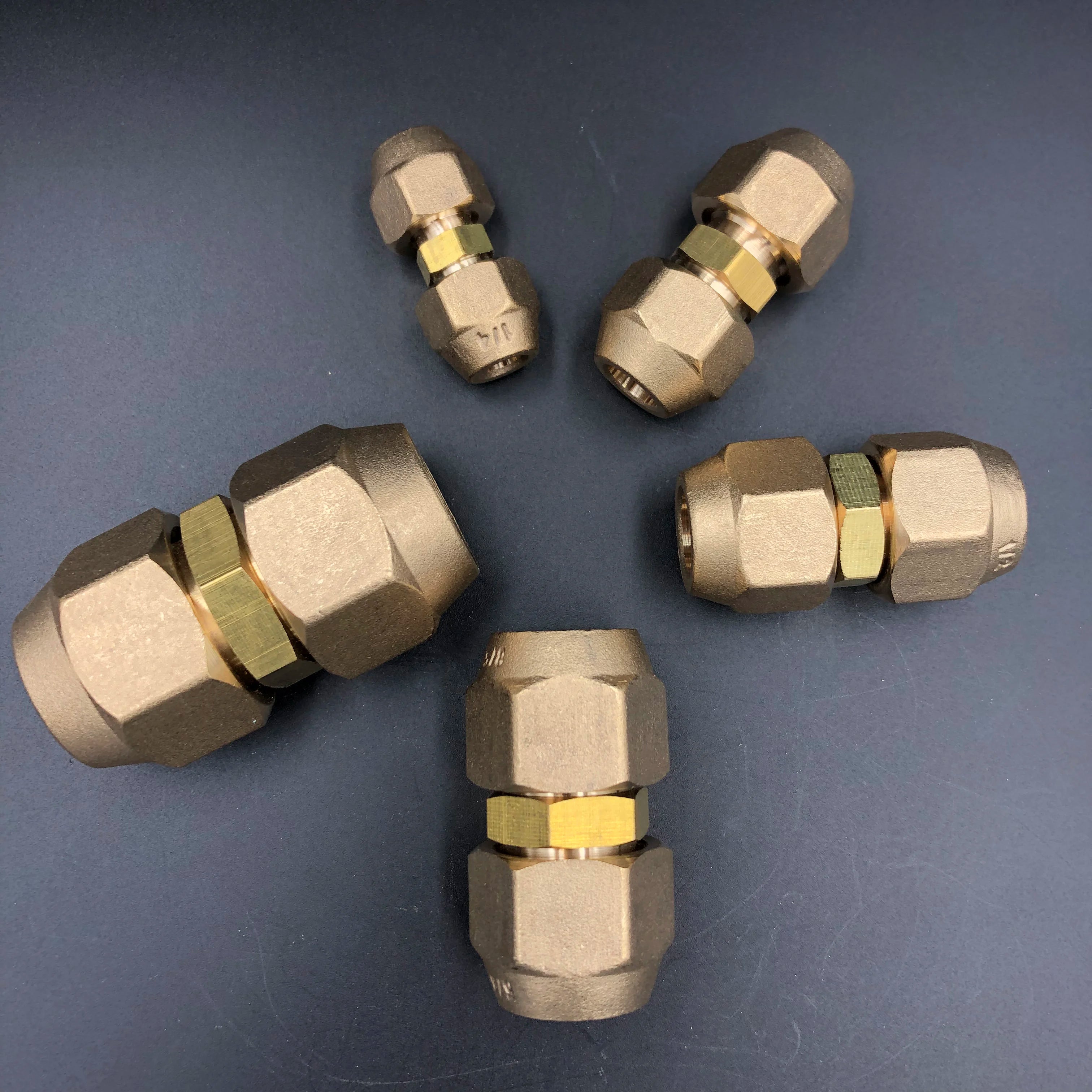 Brass Air Conditioner Coupling Forged UNF Thread Male to Male with Nut Straight Flare Connecting Pipe Fitting Adapter